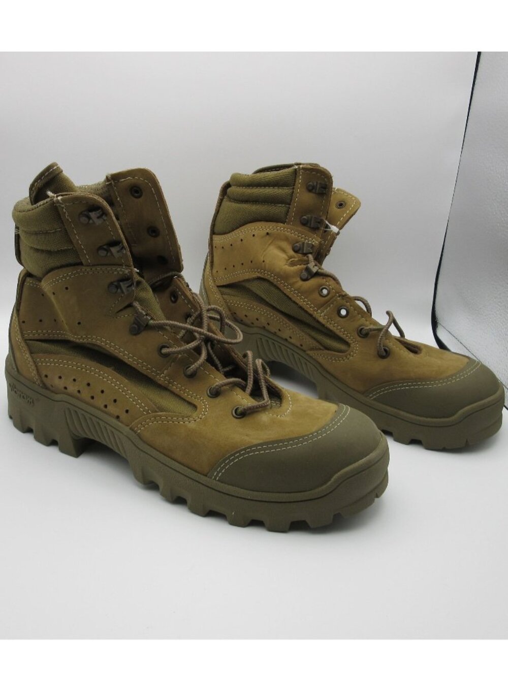 Bates Hot Weather Combat Hiker Boots Men's 9.5 USGI Vibram Brown Olive Tactical